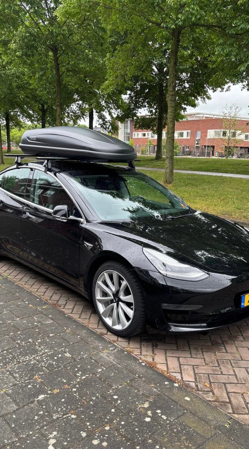 Dakdragers met Hapro Traxer 6.6 dakkoffer te huur, Ophalen, Zo goed als nieuw