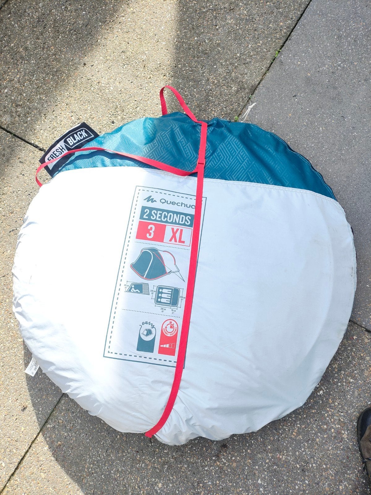 Quechua 3XL tent voor onderdelen, Ophalen, Gebruikt, Tot en met 3