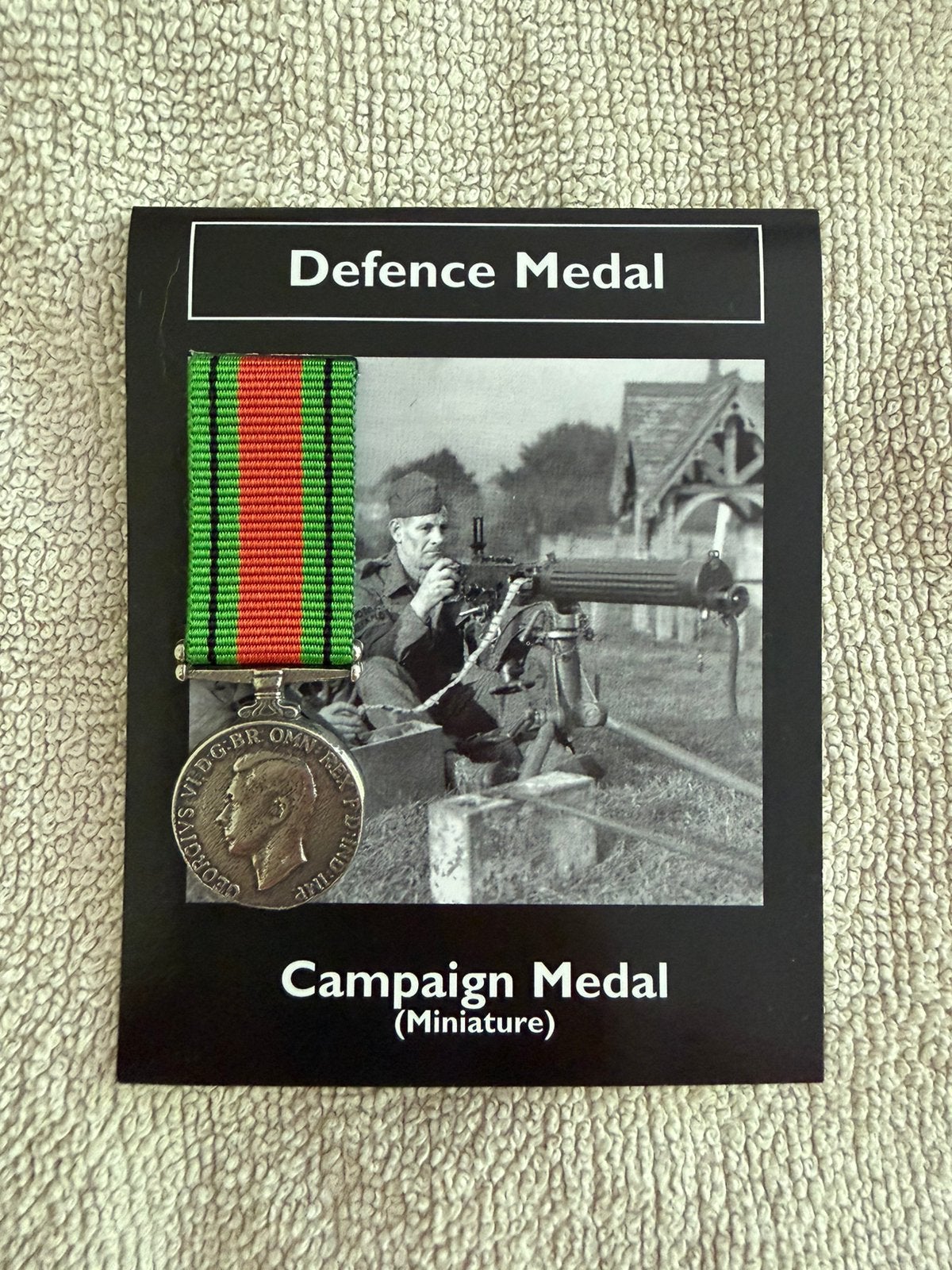 Defence Medal Campaign Medal miniatuur uitgave medaille WW2, Verzamelen, Ophalen of Verzenden, Nederland, Lintje, Medaille of Wings