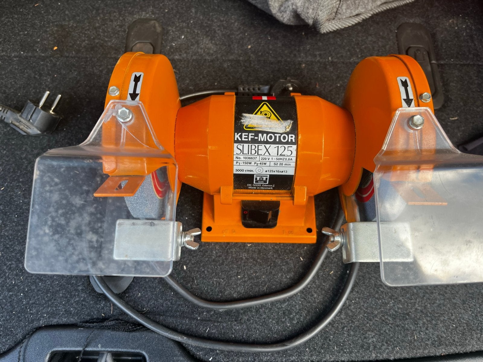 KEF-MOTOR SLIBEX 125 Slijpmachine - Zo goed als nieuw, Ophalen of Verzenden, Zo goed als nieuw, Minder dan 700 watt, Werkbankslijpmachine