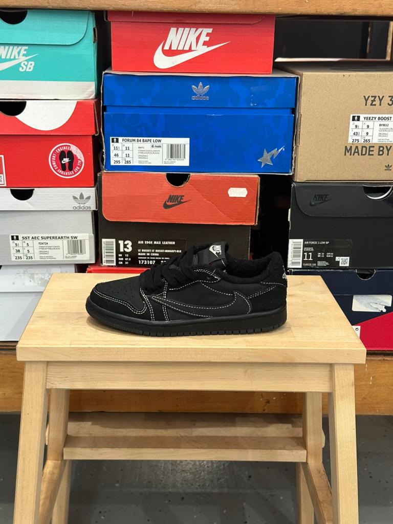Travis scott Air jordan 1 low Phantom black, Zwart, Nieuw, Ophalen of Verzenden, Sneakers of Gympen