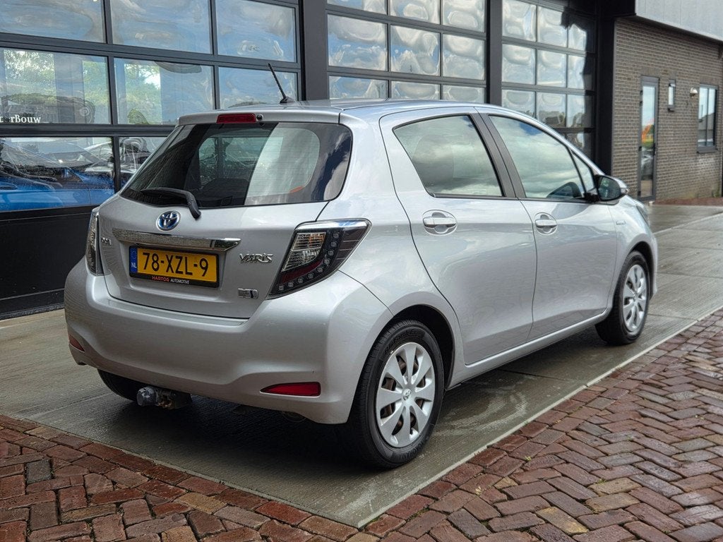 Toyota Yaris 1.5 Full Hybrid Aspiration | Automaat, Euro 5, 1497 cc, Gebruikt, 49 €/maand