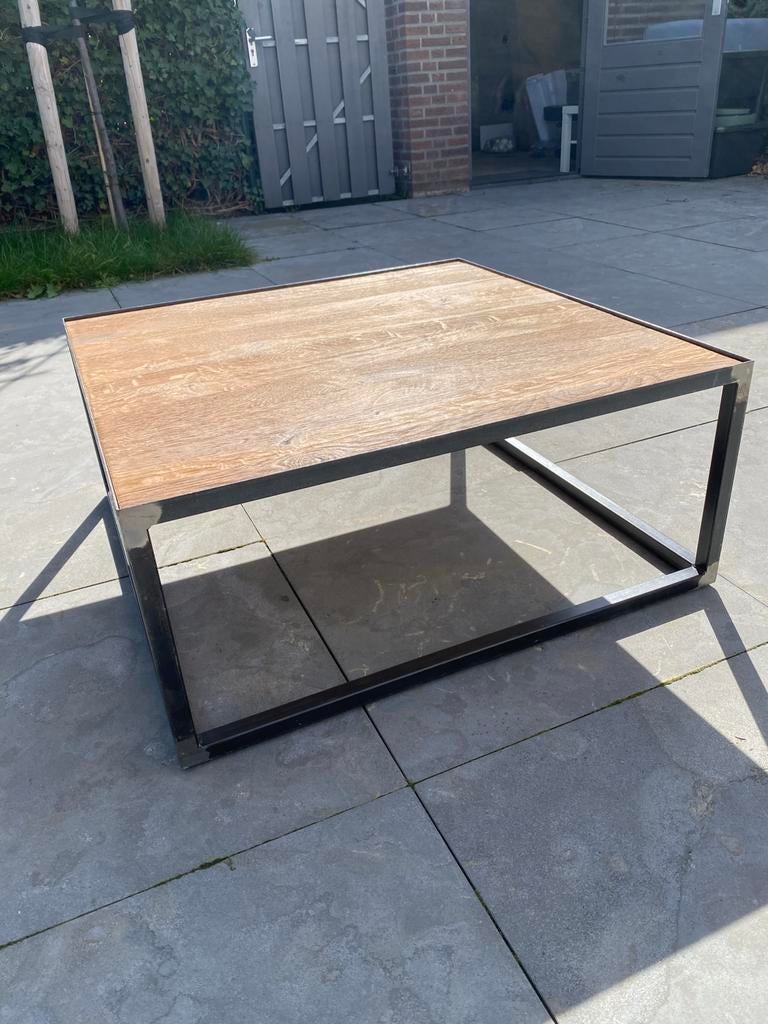 Salontafel mangohout met stalen onderstel 80 x 80 x 35 cm, Huis en Inrichting, Tafels | Salontafels, 50 tot 100 cm, 50 tot 100 cm