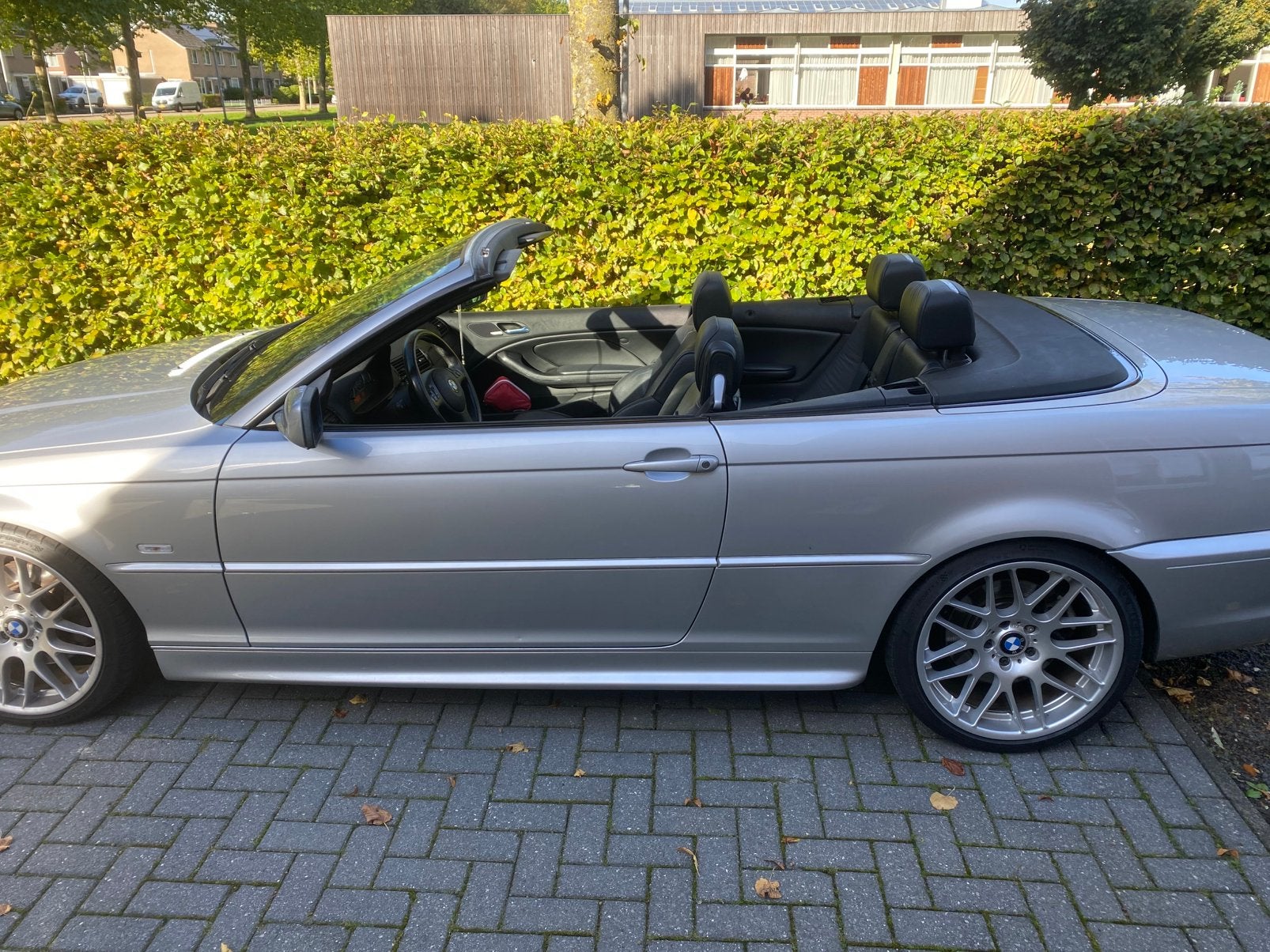 BMW 3-Serie 330 Cabriolet AUT 2003, Automaat, 1595 kg, Cabriolet, 4 stoelen