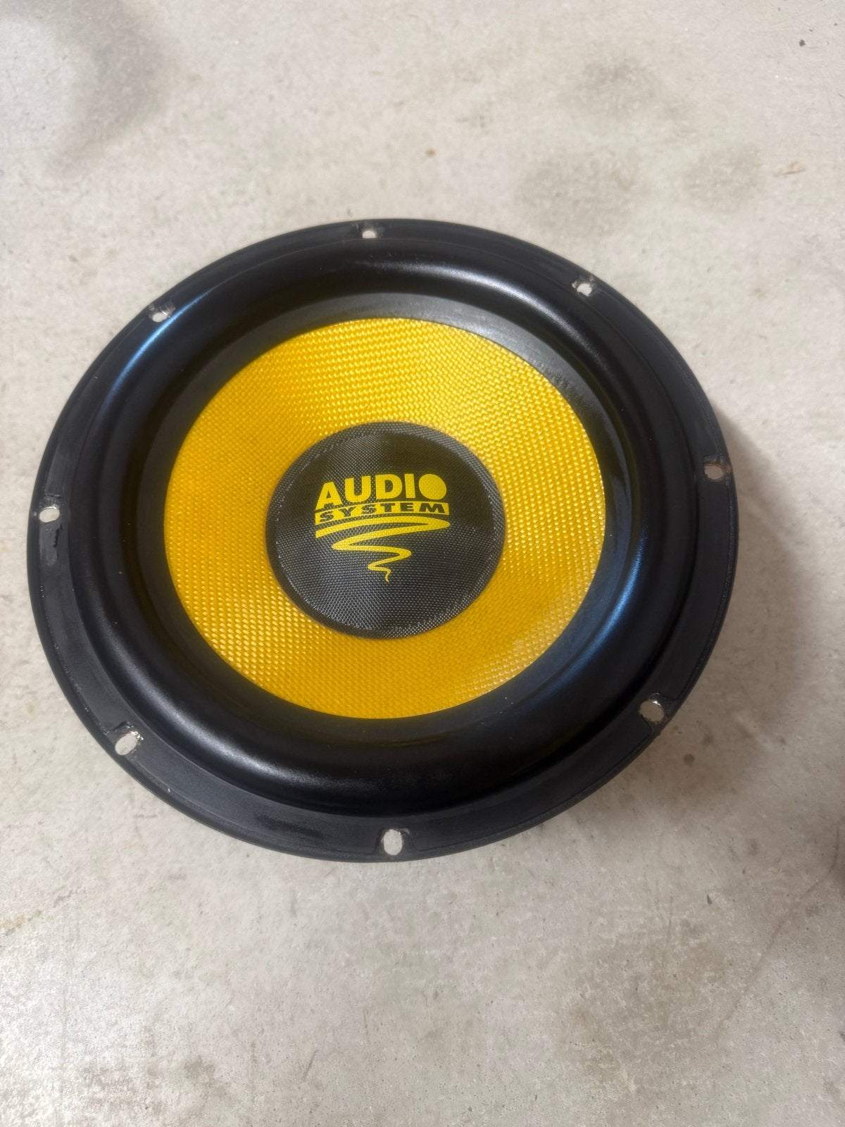 Audio System Radion 10 Plus Subwoofer 10 inch 250W RMS, Ophalen, Zo goed als nieuw
