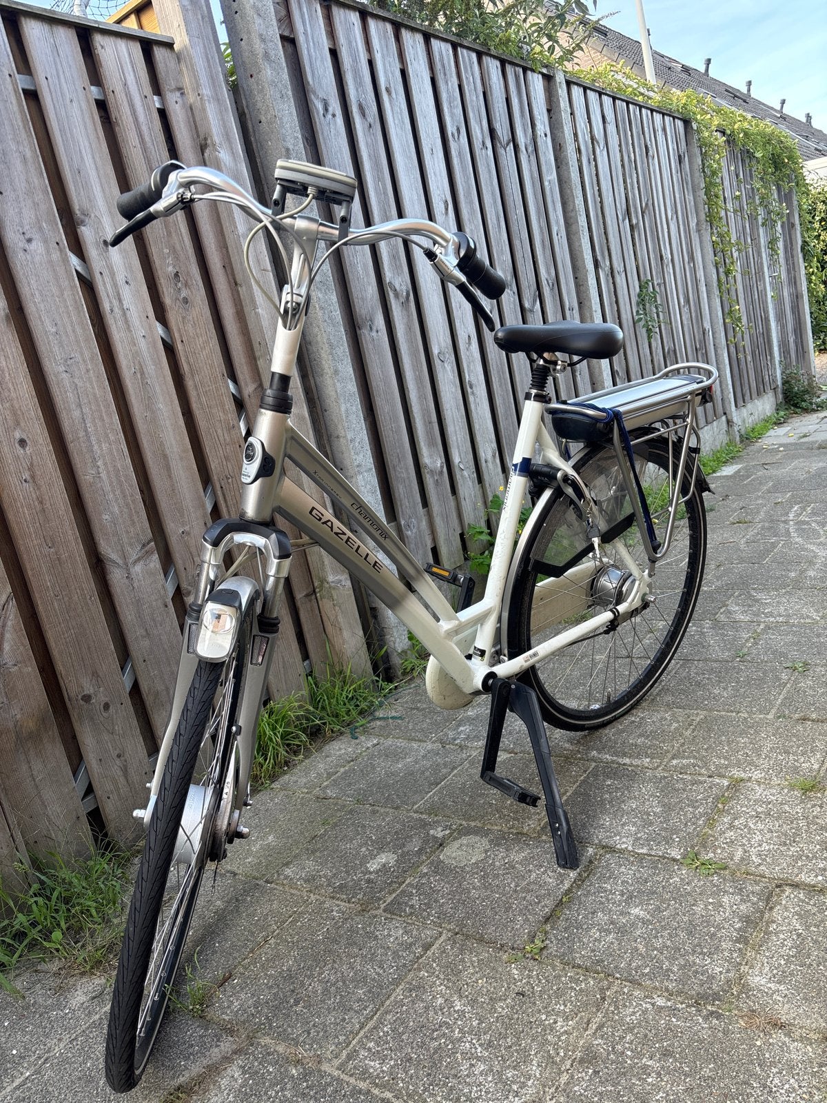 Gazelle elektrische fiets, zo goed als nieuw, Ophalen, Zo goed als nieuw, 51 tot 55 cm, 50 km per accu of meer