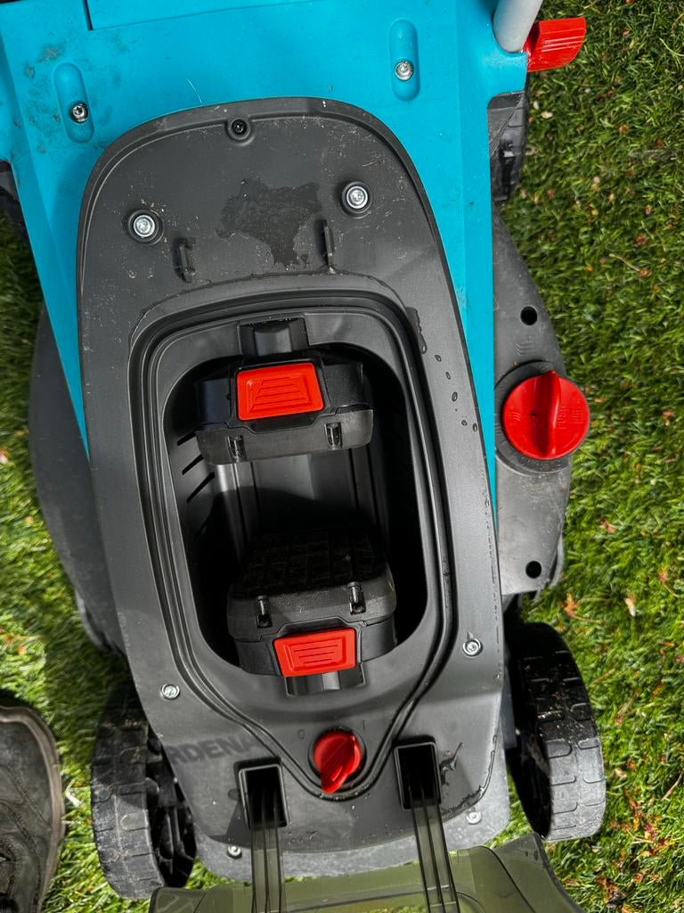 Gardena Accu-grasmaaier 2x18V, Ophalen, Cirkelmaaier, Accu-grasmaaier, Zo goed als nieuw