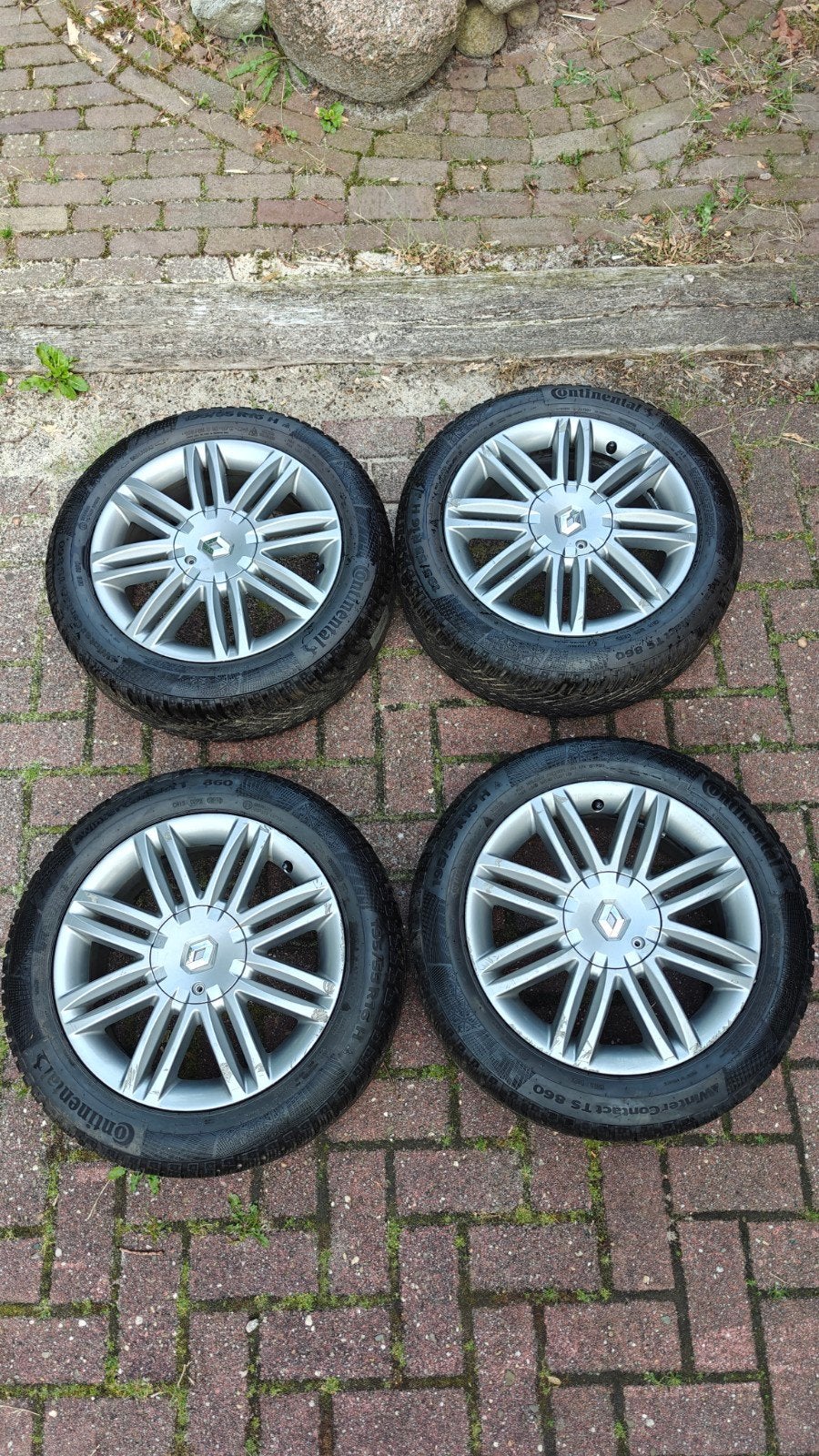 Renault Clio 3 GT Velgen met Winterbanden 4x100, Ophalen, Gebruikt, 16 inch, Banden en Velgen