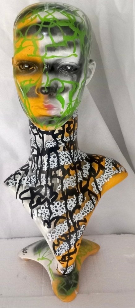Unieke Buste: Graffiti Kunstwerk op Mannequin Hoofd, Ophalen, Buste, Kunststof, 20 - 50 cm