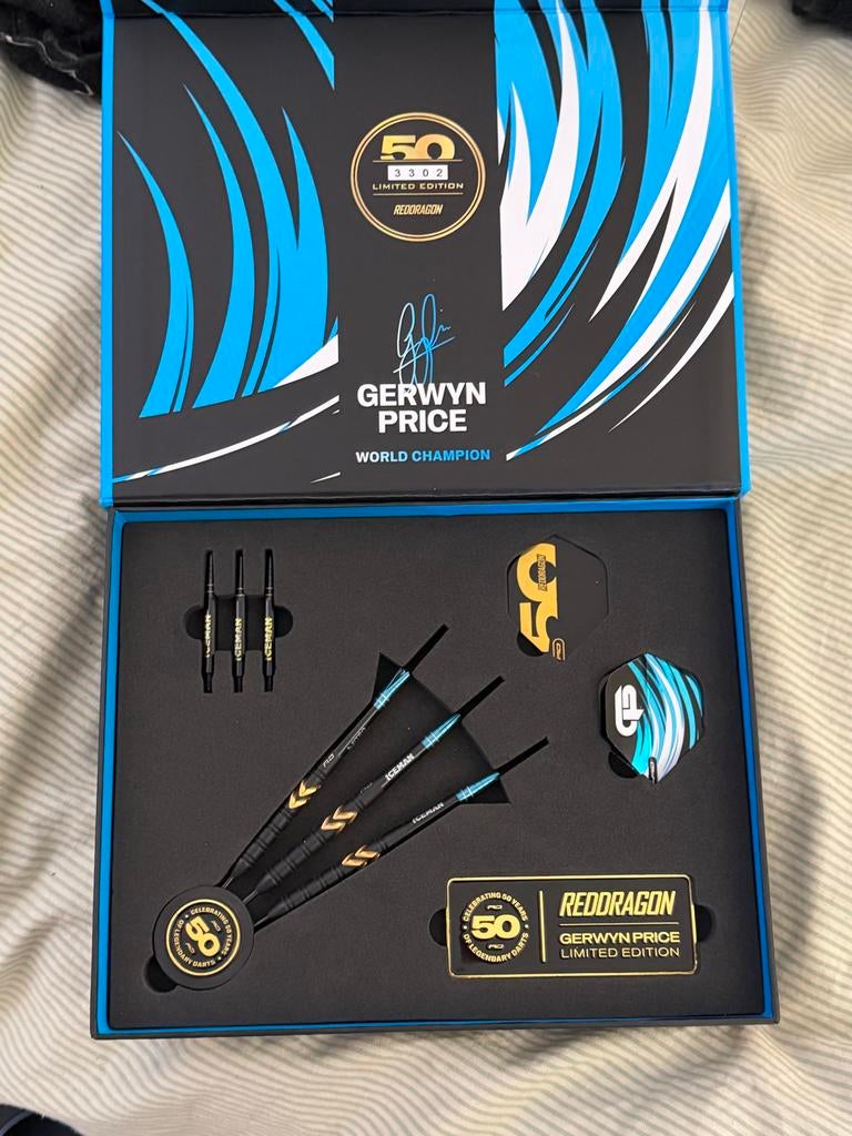 RedDragon Gerwyn Price Limited Edition Darts Set, Sport en Fitness, Darts, Ophalen of Verzenden, Nieuw, Pijlen