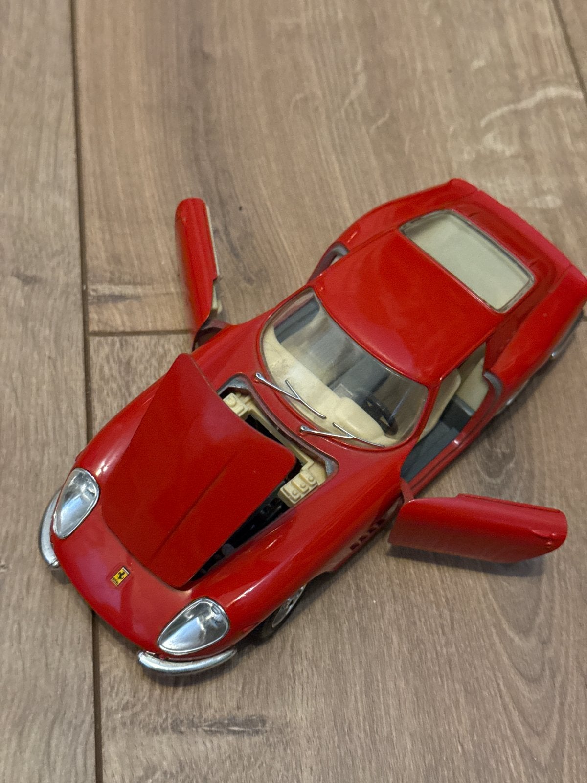 Ferrari 275 GTB4 Burago 1/24 Diecast Modelauto, Ophalen of Verzenden, Gebruikt, Auto, Bburago