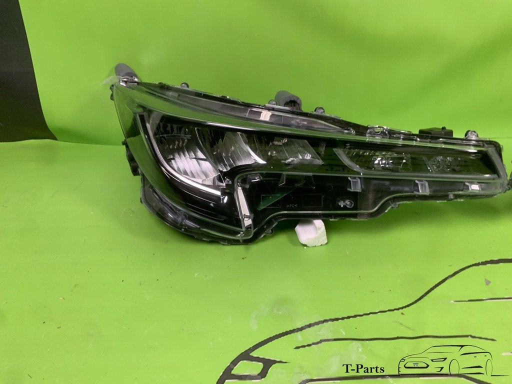 toyota corolla koplamp links rechts 8115002S60 8111002S60, Info@fabrikant.eu, Fabrikant BV, Nieuw, Ophalen of Verzenden
