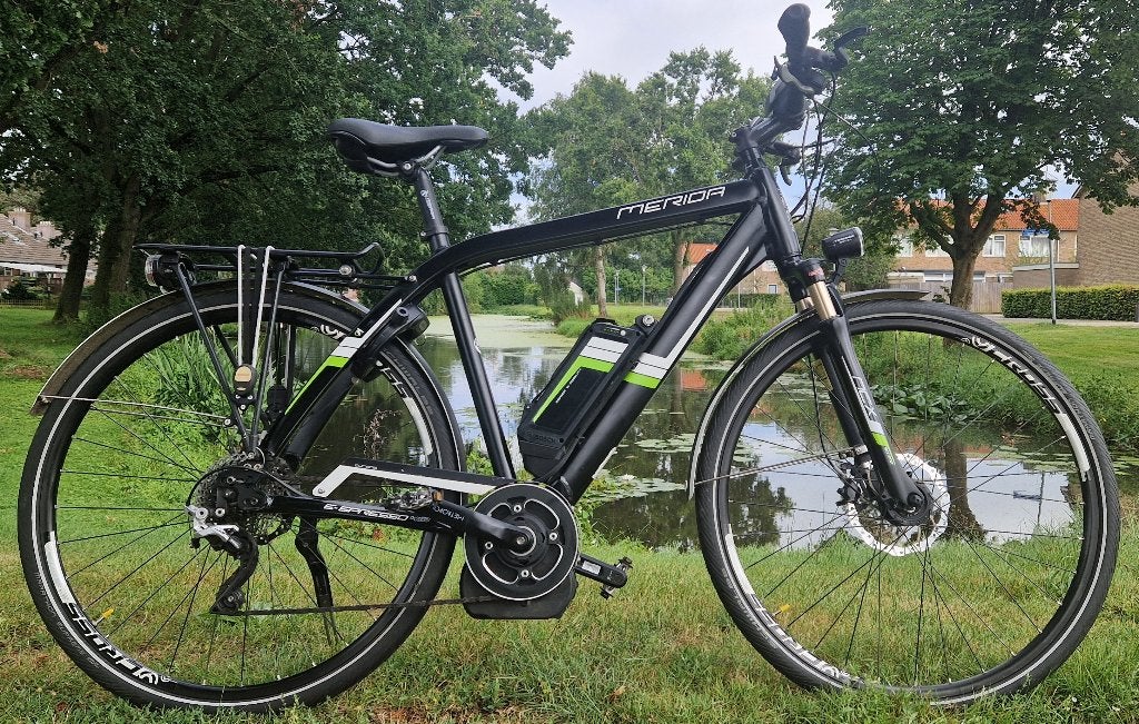 Merida E-spresso 410 met Bosch middenmotor 400wh accu, 28 inch, 10 tot 15 versnellingen, Zo goed als nieuw, 53 tot 57 cm