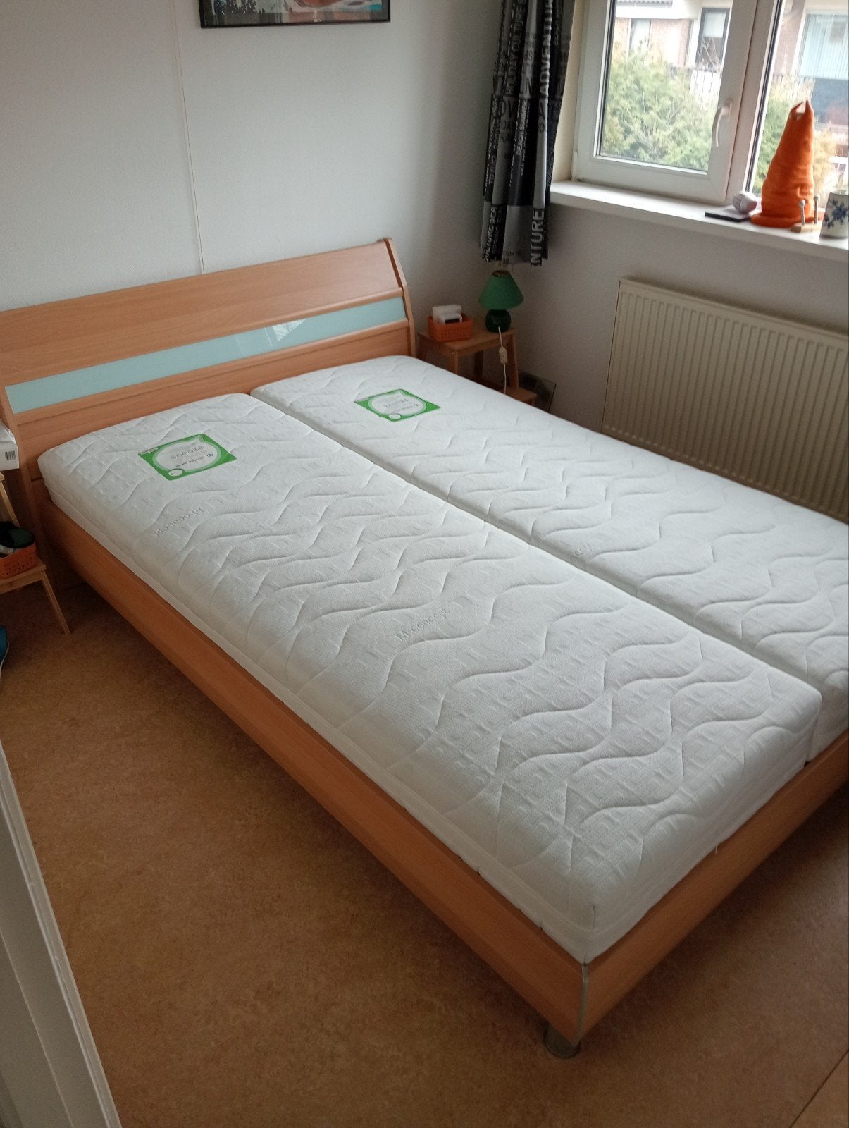 2 persoons Ikea bed 1,40x2,10, Gebruikt, 210 cm, Twijfelaar, 140 cm