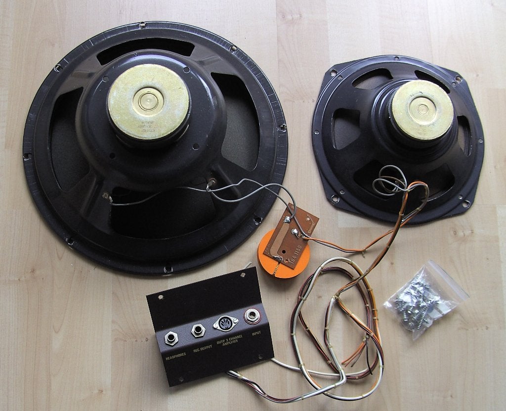 Speaker set ( afkomstig van orgel ), Audio, Tv en Foto, Ophalen of Verzenden, Zo goed als nieuw, Speakerset, Overige merken