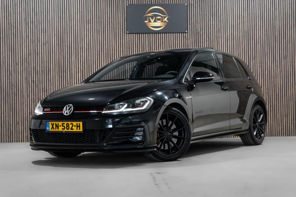 Volkswagen Golf 2.0 TSI GTI Performance Pano Virtual Led Sto, Auto's, Stof, Gebruikt, 4 cilinders, Bedrijf