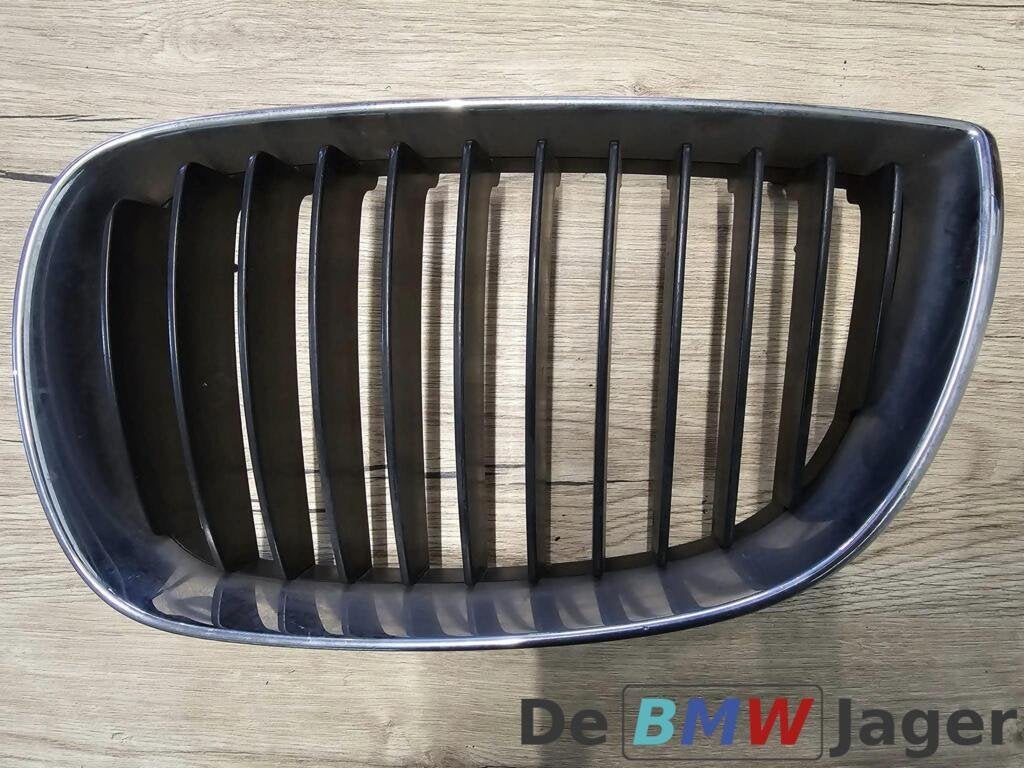 Grill links zwart chroom BMW 1-serie E81 E87  51137077129, Gebruikt, Ophalen of Verzenden, BMW