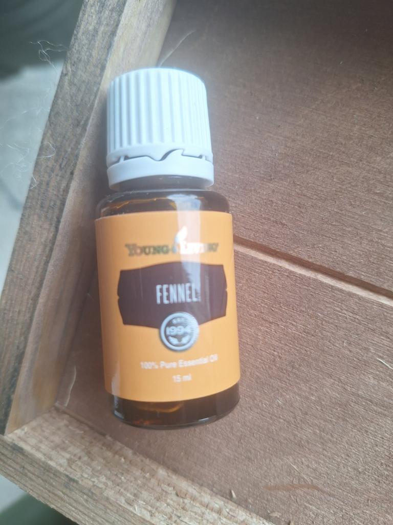 Young Living Fennel, Ophalen, Zo goed als nieuw, Aroma