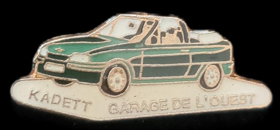 Opel Kadett- Garage de L'Ouest pin, Verzenden, Nieuw, Transport, Speldje of Pin