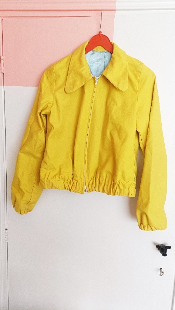 Handgemaakte gele zomer jas 70's model, Maat 38/40 (M), Verzenden, Geel, Handgemaakt
