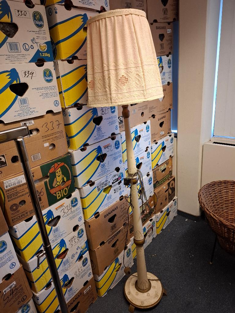 Vintage staande lamp met stoffen kap, Huis en Inrichting, Lampen | Vloerlampen, Ophalen, Gebruikt, 150 tot 200 cm