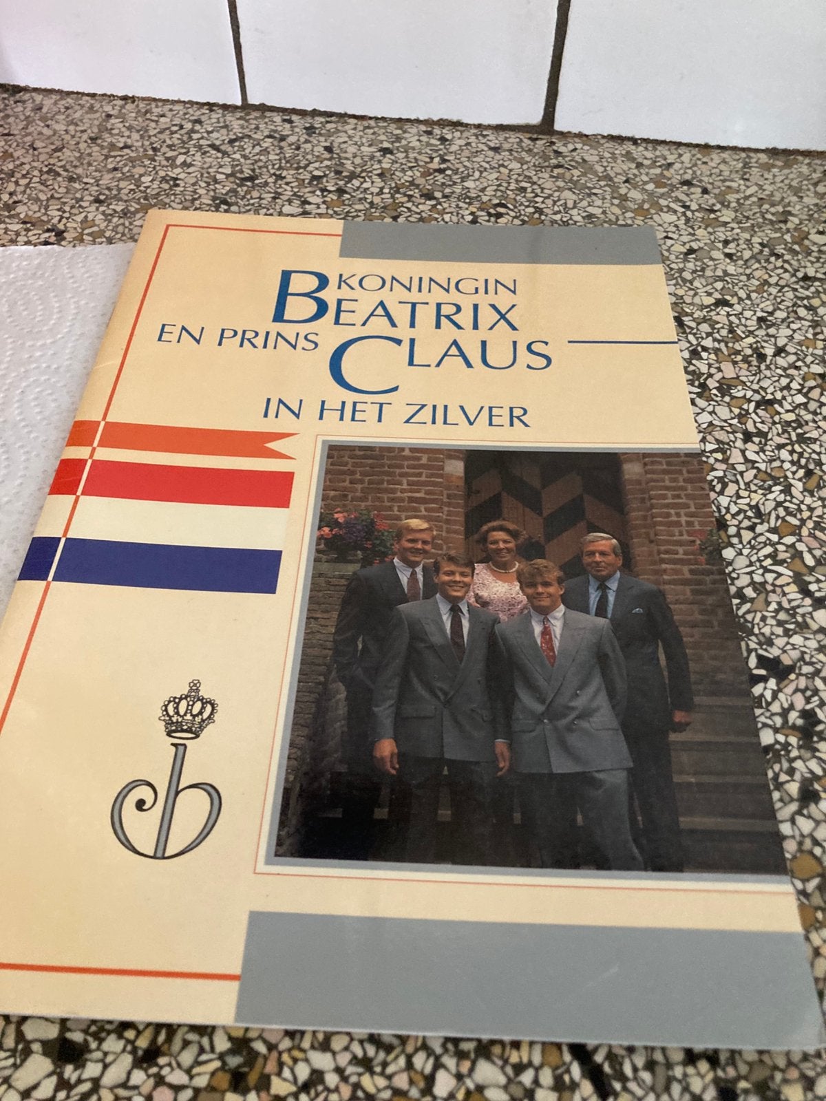 Beatrix en Claus, Verzamelen, Ophalen of Verzenden, Zo goed als nieuw