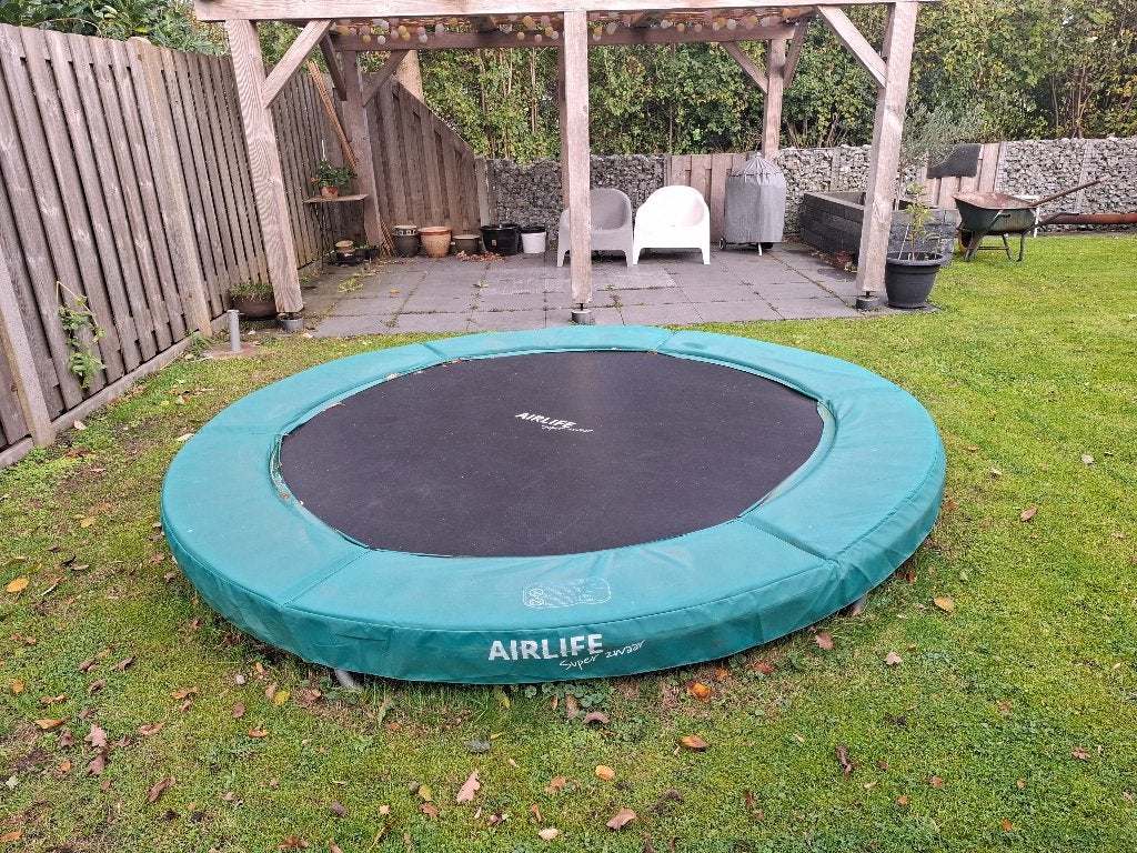 Trampoline airlife, Ophalen, Gebruikt