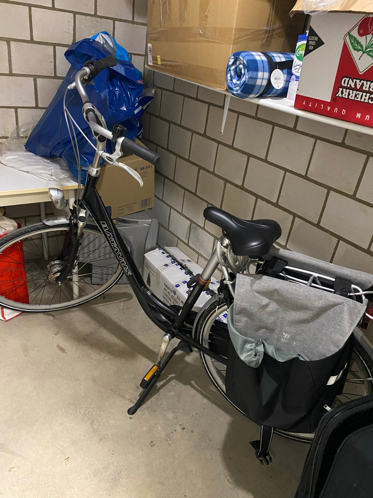 Batavus stadsfiets - Gebruikt, maar in goede staat, Fietsen en Brommers, Fietsen | Dames | Damesfietsen, Ophalen, Terugtraprem