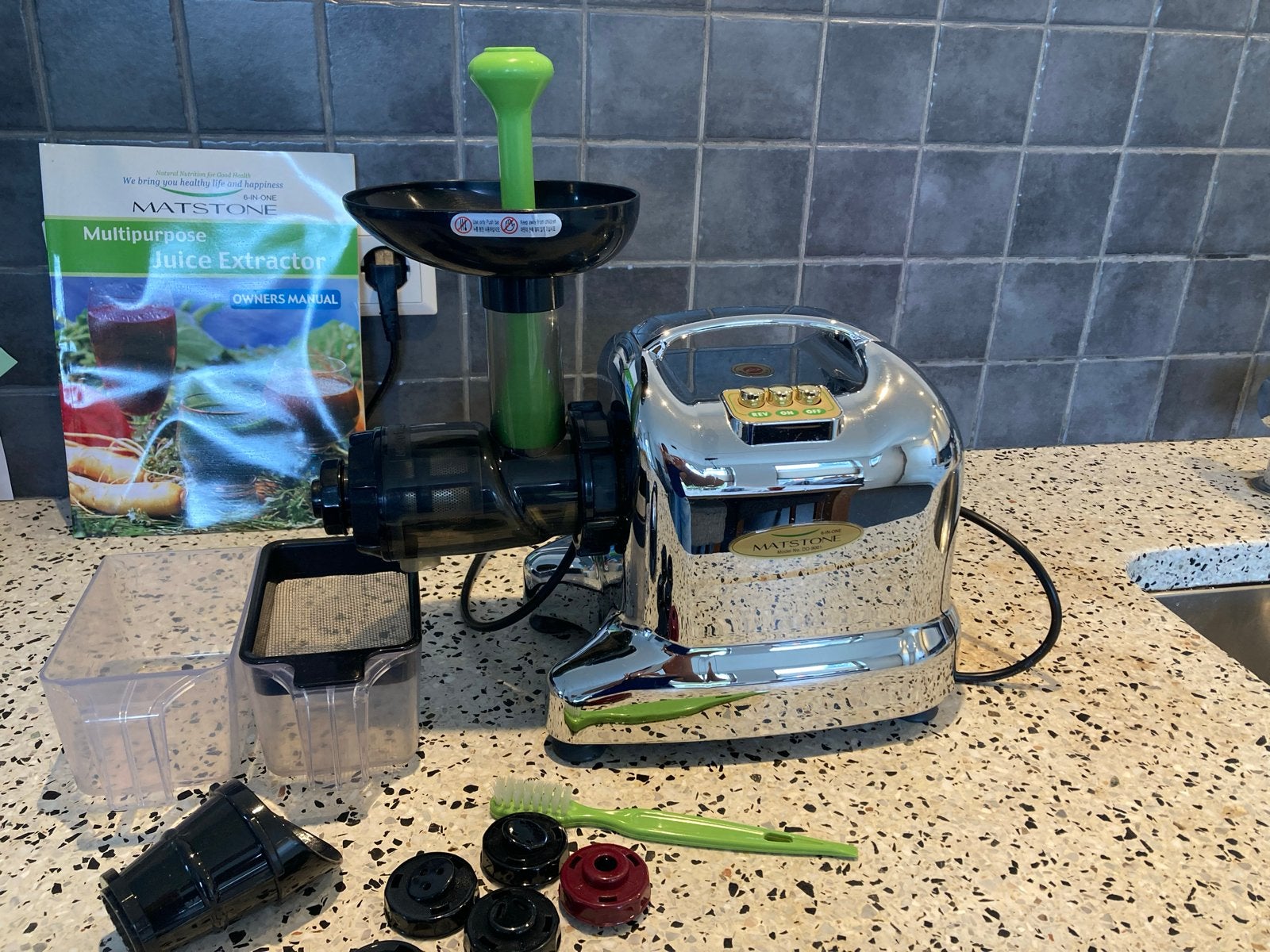 Matstone Multipurpose Juice Extractor - Zo goed als nieuw, Minder dan 1 liter, Ophalen, Zo goed als nieuw, 1 snelheid