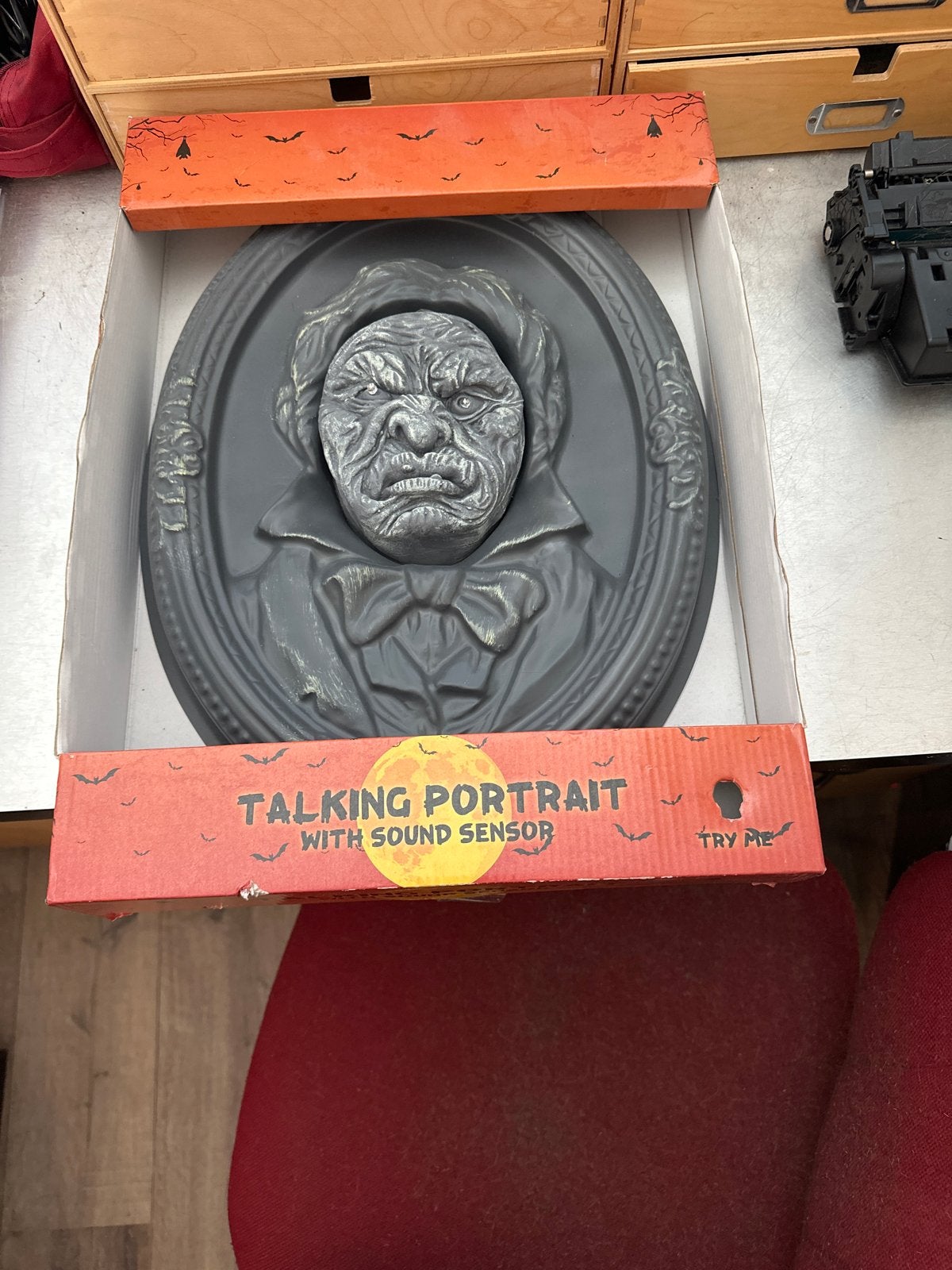 Spookachtig pratend portret met geluidssensor - Halloween, Ophalen of Verzenden, Nieuw, Versiering, Halloween of Griezel