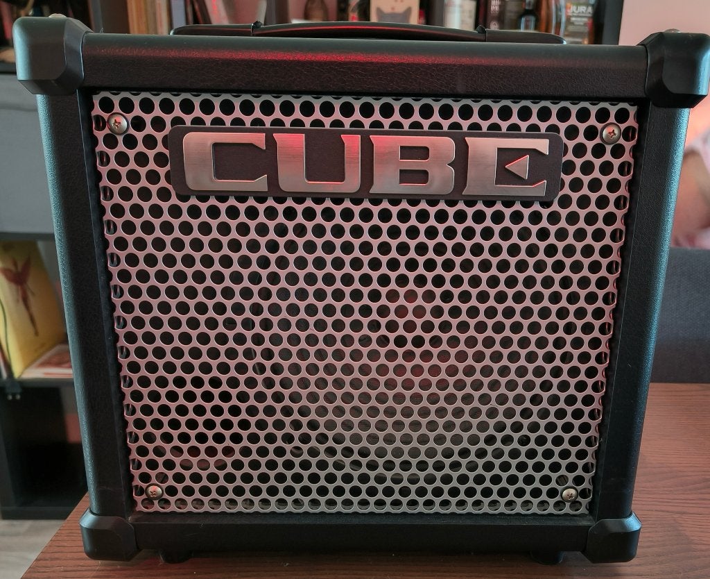 Roland CUBE-10GX gitaarversterker – 10W – incl. voeding, Ophalen, Zo goed als nieuw, Gitaar, Minder dan 50 watt