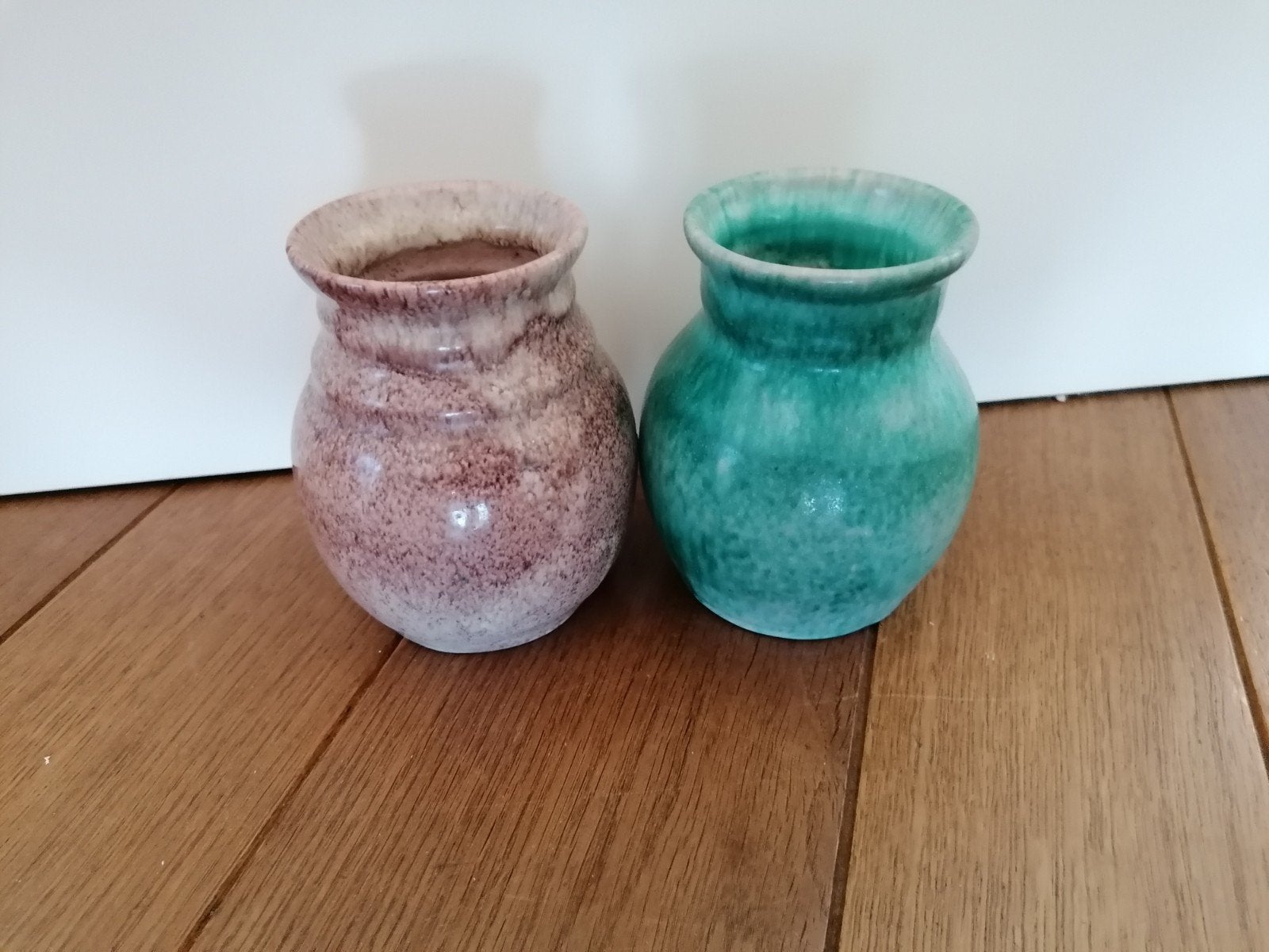 Set van 2 vintage aardewerk vaasjes - turquoise en bruin, Antiek en Kunst, Ophalen of Verzenden