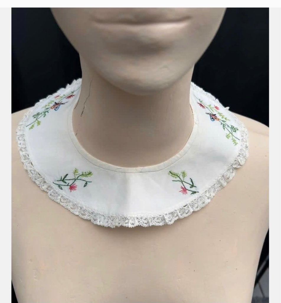 Oud antiek geborduurd kraagje, hals 36 cm, Antiek en Kunst, Ophalen of Verzenden, Kinderen