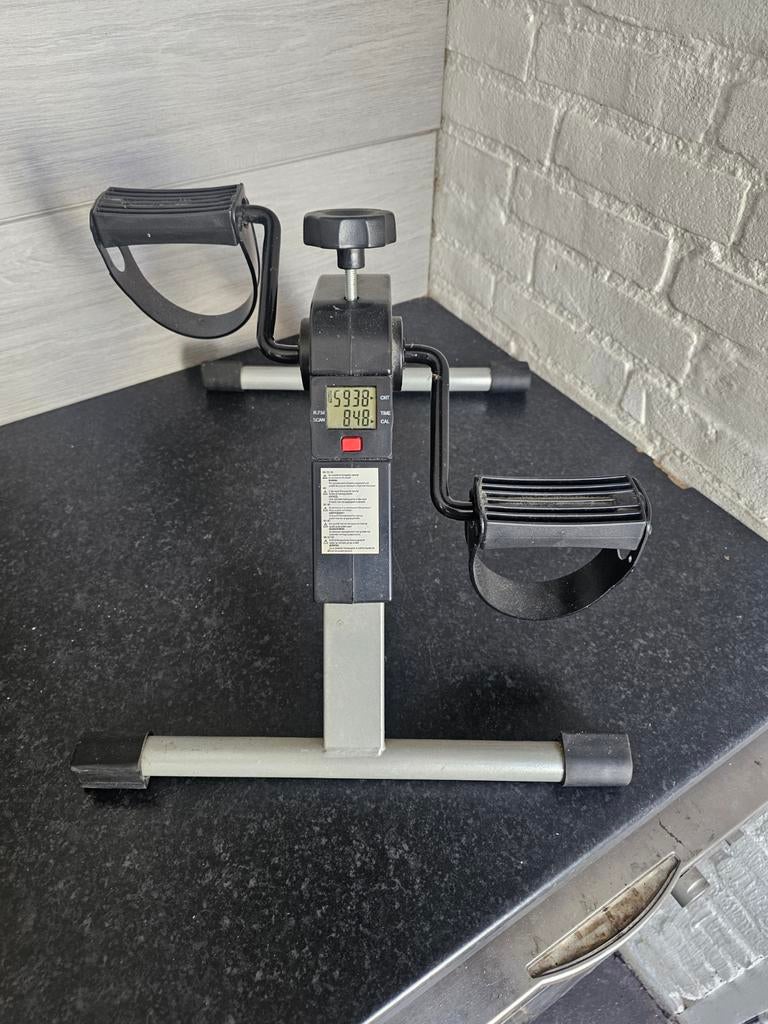 Stoelfiets hometrainer, Sport en Fitness, Fitnessmaterialen, Ophalen of Verzenden