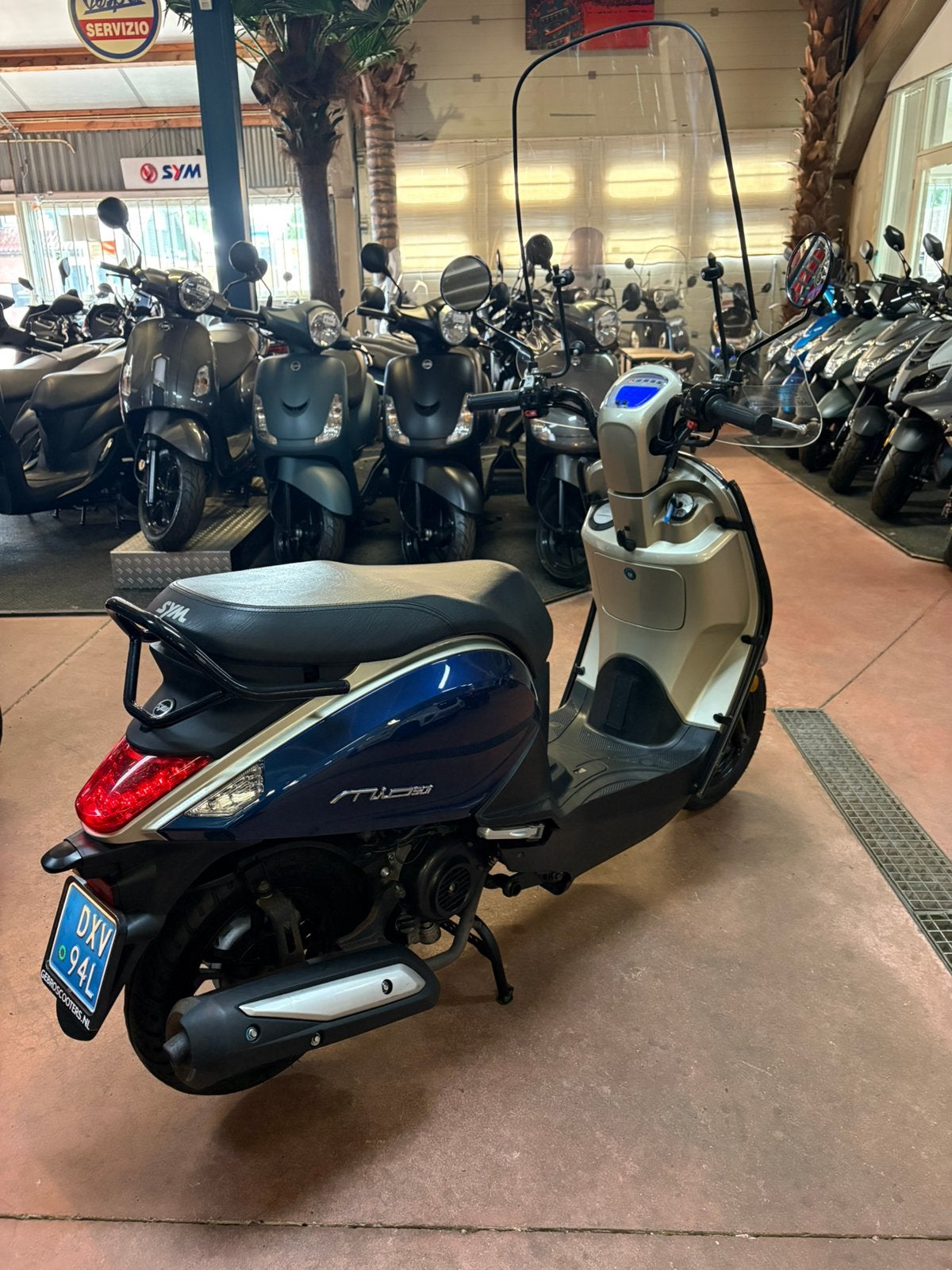 Gebro scooters: Sym mio i 25KM SNOR blauw BJ2020, Fietsen en Brommers, Scooters | SYM, Mio, Ophalen of Verzenden, Zo goed als nieuw