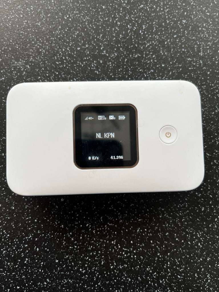 Mifi E5785 Mobiele WiFi Router - Overal Internet, Computers en Software, Routers en Modems, Ophalen of Verzenden, Zo goed als nieuw