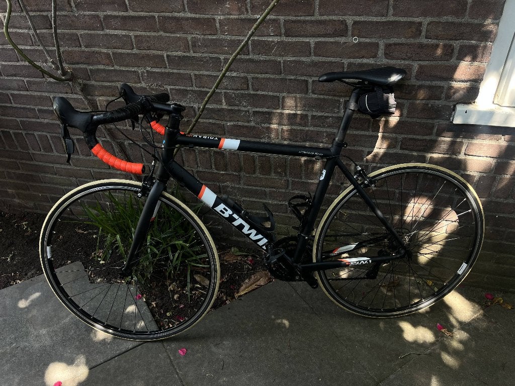 BTWIN TRIBAN 500 wielerfiets, 26 inch, Aluminium, 49 tot 53 cm, Zo goed als nieuw