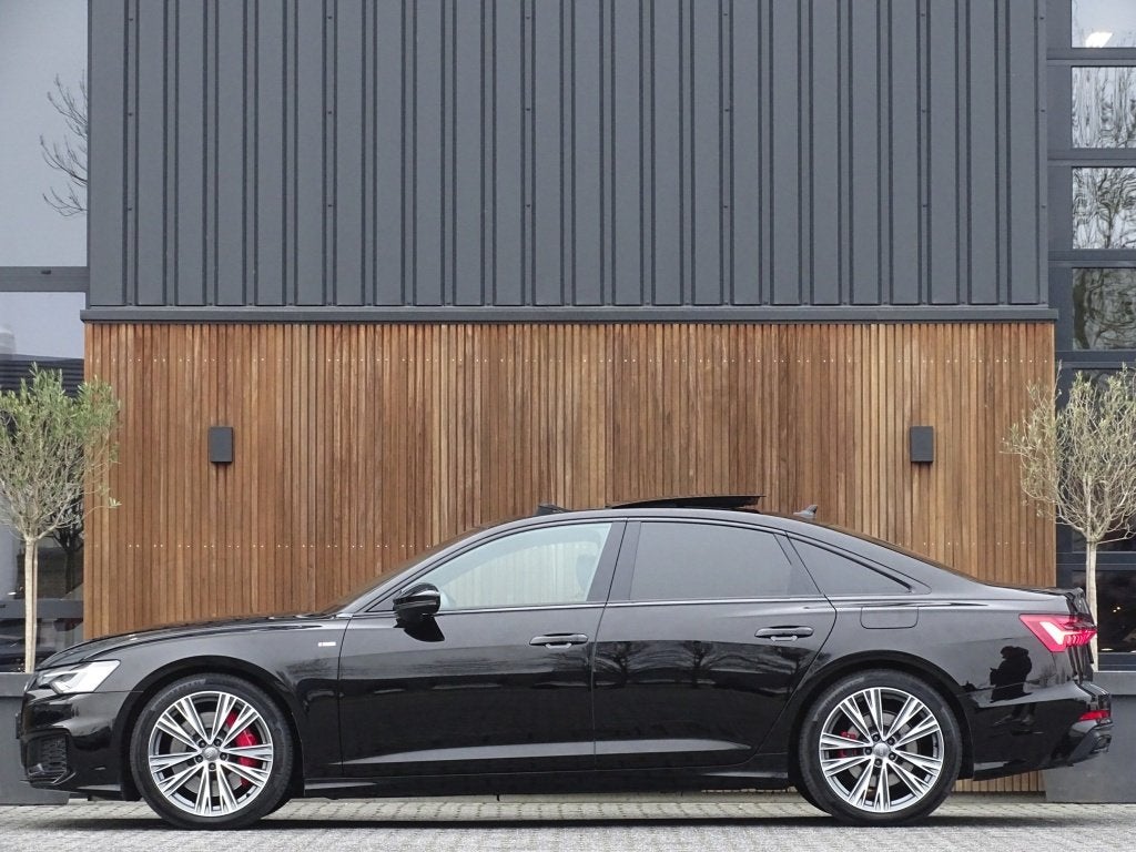 Audi A6 55 TFSIe 367PK Quattro / S-Edition / ACC / LED, Dealer onderhouden, 14 kWh, Gebruikt, Euro 6