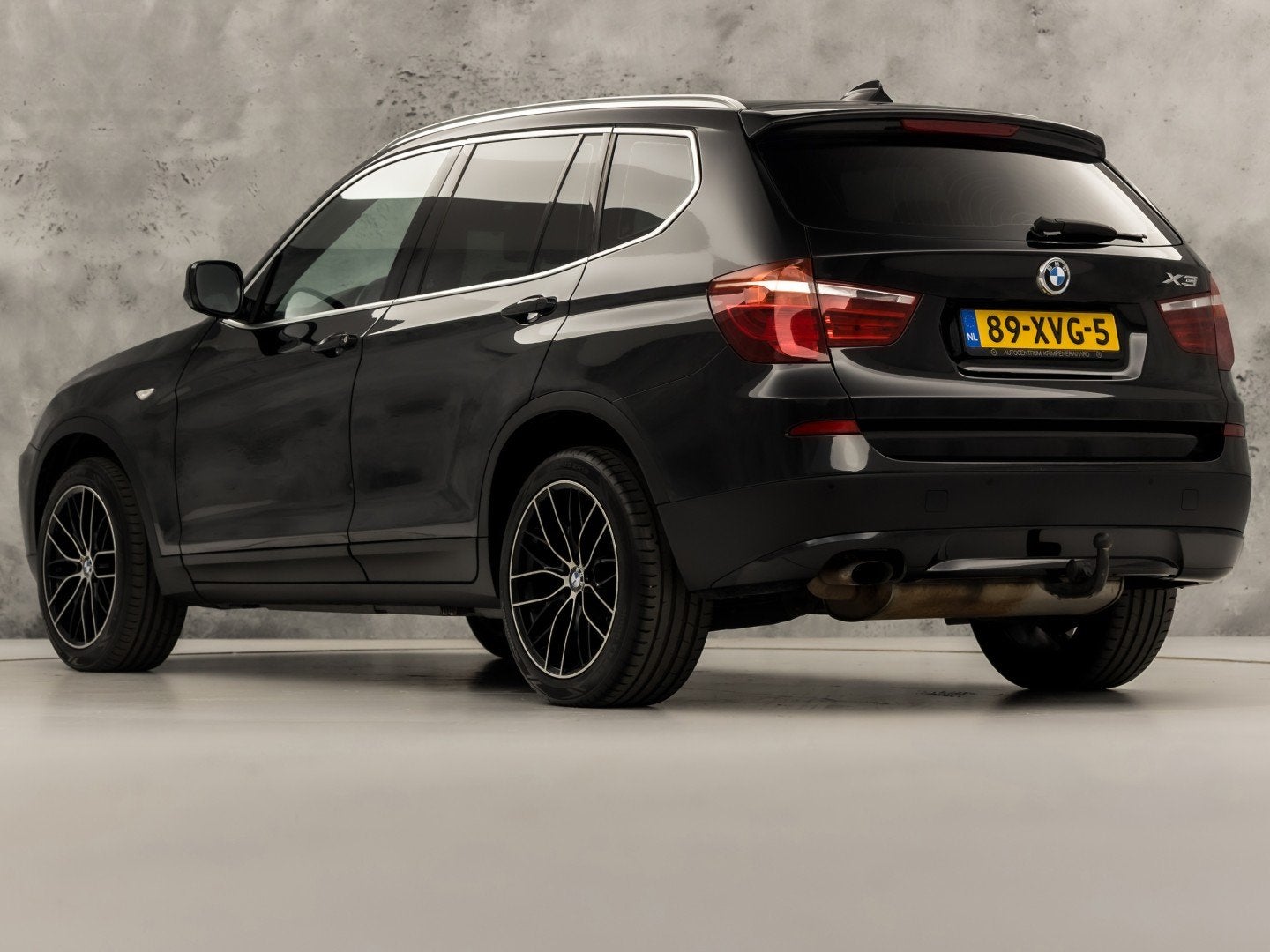 BMW X3 xDrive20i Sport 184Pk Automaat (GROOT NAVI, M STUUR,, Auto's, BMW, Gebruikt, Zwart, 4 cilinders, Zwart