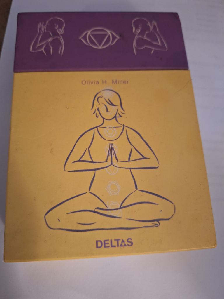 O.H. Miller - Chakras, Tarot of Kaarten leggen, Ophalen of Verzenden, Zo goed als nieuw, Instructieboek