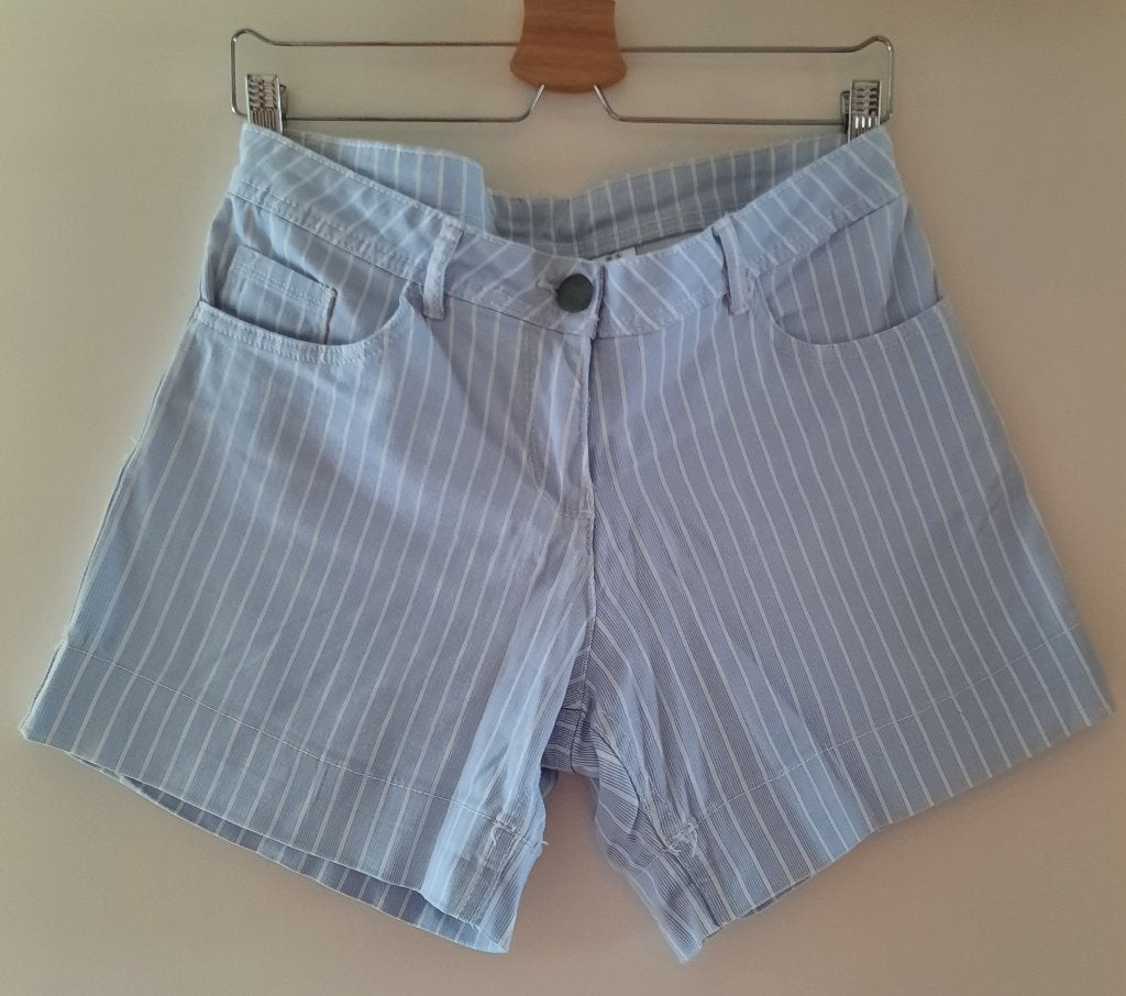 Korte broek maat 38. Blauw witte streepjes, Maat 38/40 (M), Up2Fashion, Kort, Blauw
