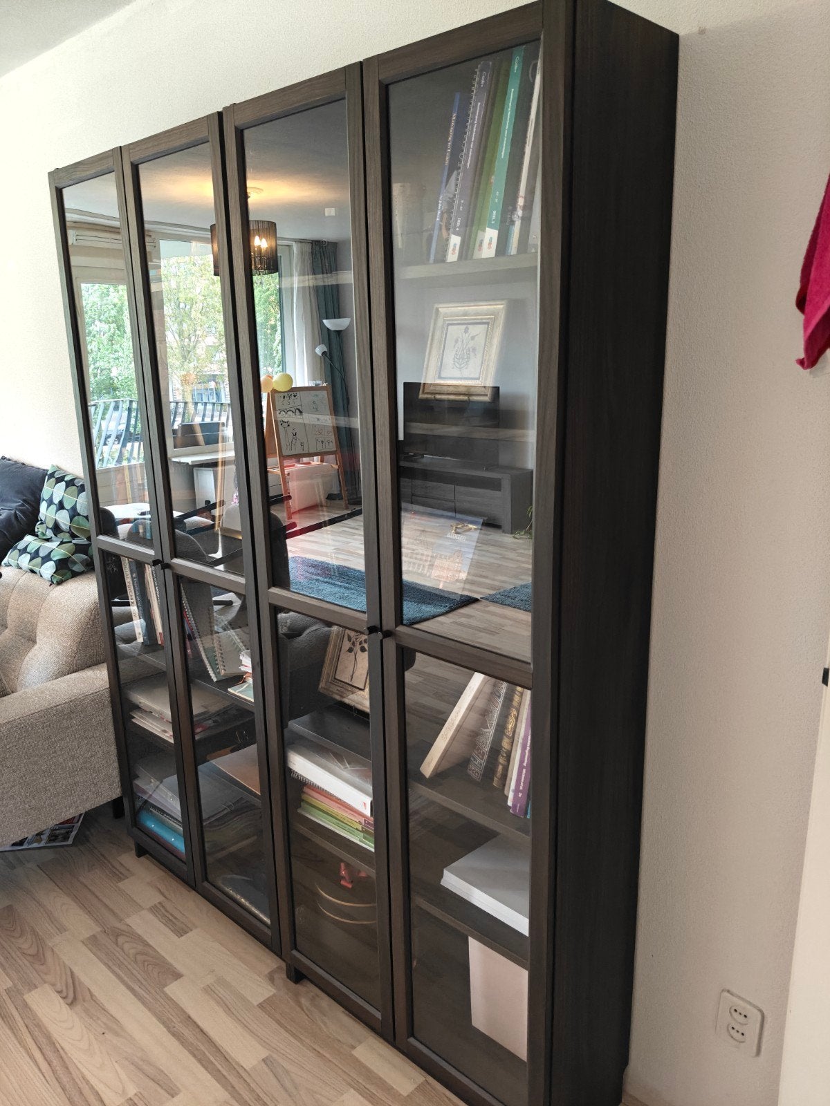 IKEA Billy Boekenkast met glazen deuren, donkerbruin eiken, Met deur(en), Eikenhout, 200 cm of meer, 150 tot 200 cm