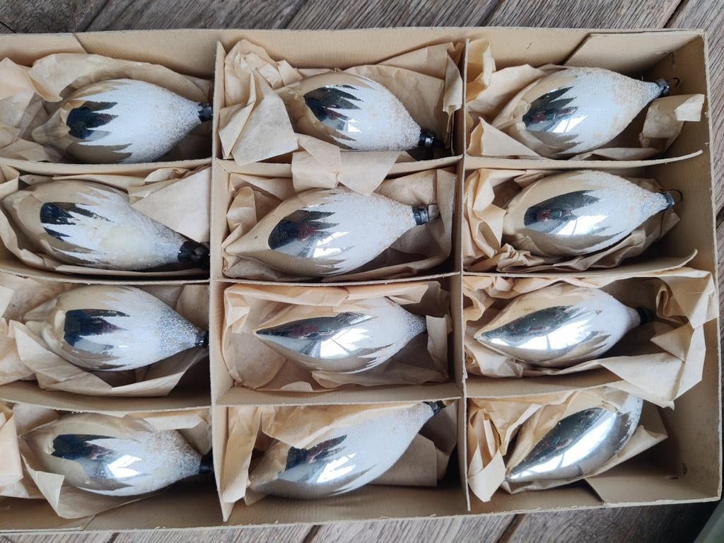 Oude kerstballen pegels besuikerd, Diversen, Kerst, Ophalen of Verzenden