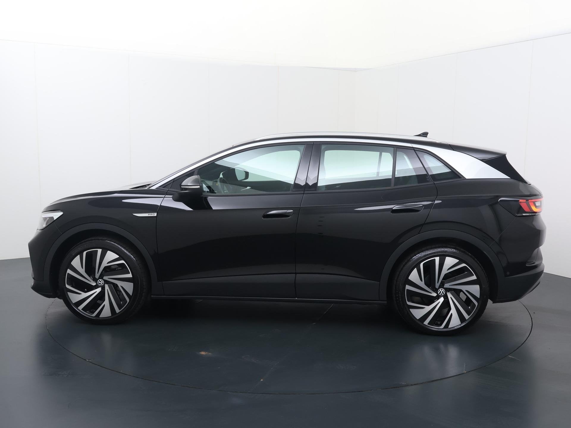 Volkswagen ID.4 Pro 77 kWh | 204 PK | SoH 97% | Adaptive Cru, 12 maanden, Gebruikt, Zwart, 528 km
