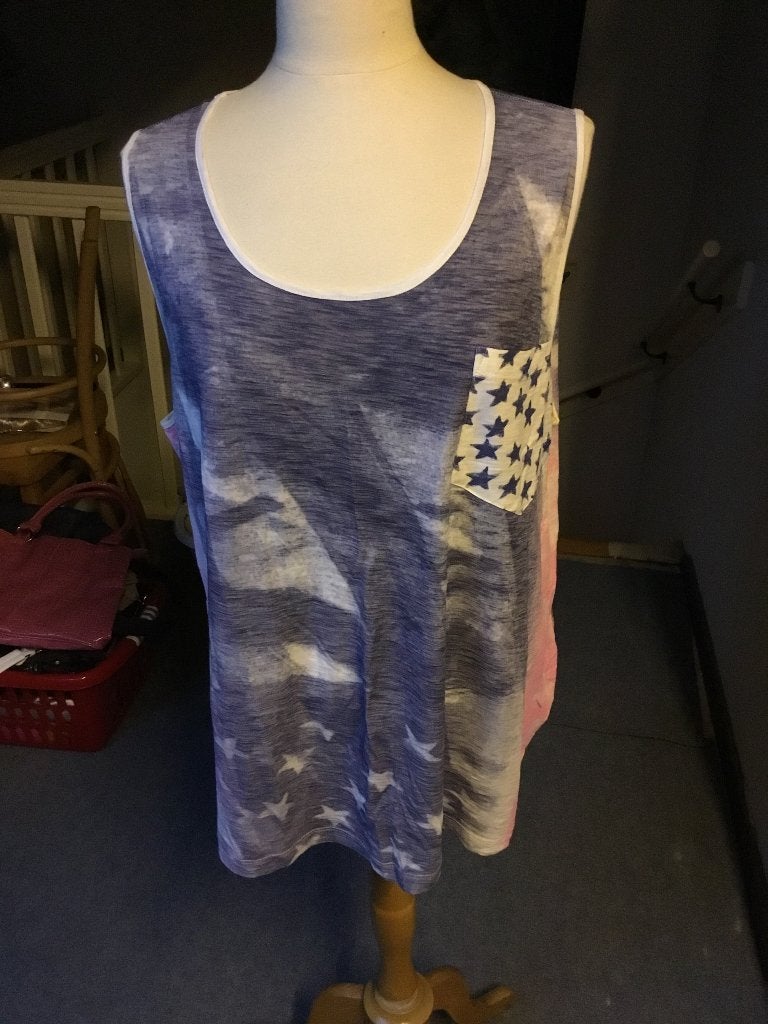 Leuk vrolijk shirt van via appia. Oksel tot oksel is 62 cm, Blauw, Maat 42/44 (L), Ophalen of Verzenden, Zo goed als nieuw