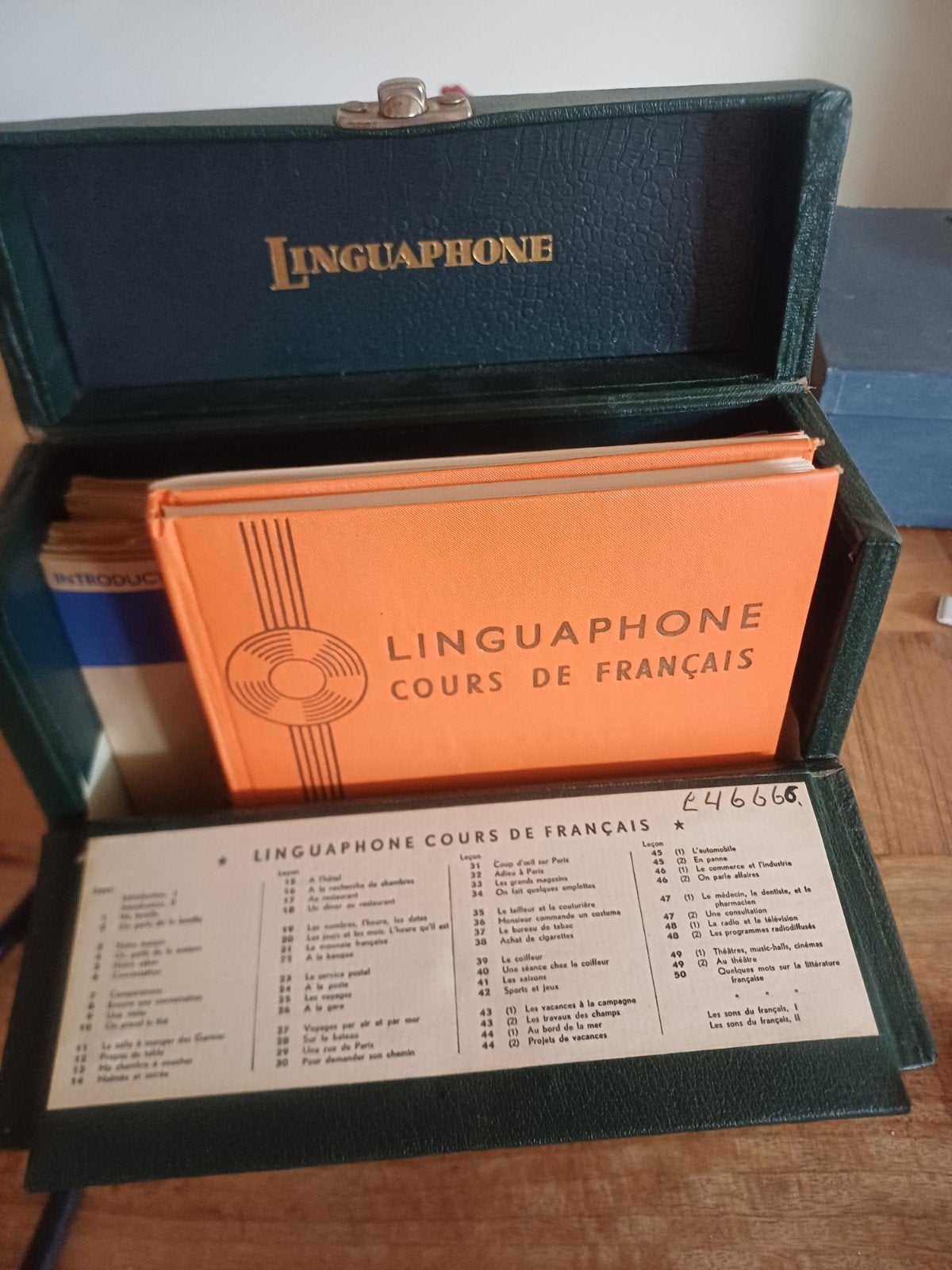 Vintage Linguaphone Cursus Frans in originele koffer, Frans, Non-fictie, Ophalen of Verzenden, Zo goed als nieuw
