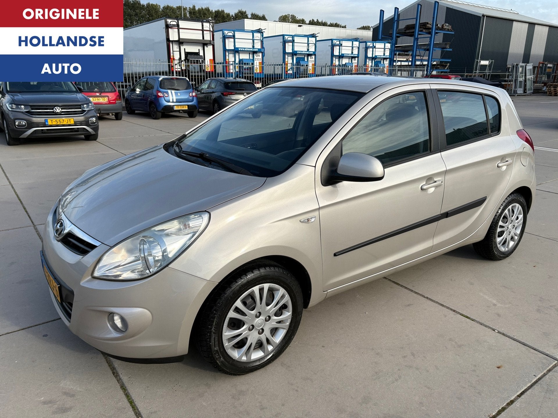 Hyundai I20 1.4i DynamicVersion VOL Automaat Airco Nieuw!, Huisgarantie, 4 cilinders, Origineel Nederlands, Bedrijf