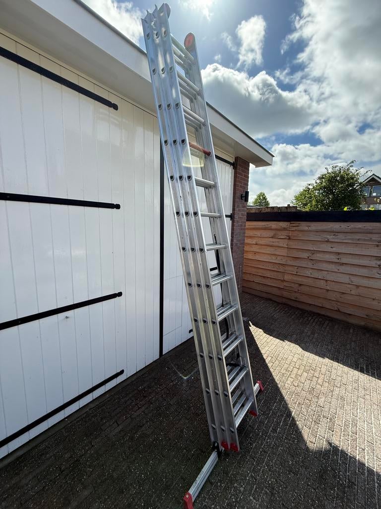 Altrex Reformladder All Round 3x12 treden, Doe-het-zelf en Verbouw, Ladders en Trappen, Ophalen, Gebruikt, Ladder, Opvouwbaar of Inschuifbaar