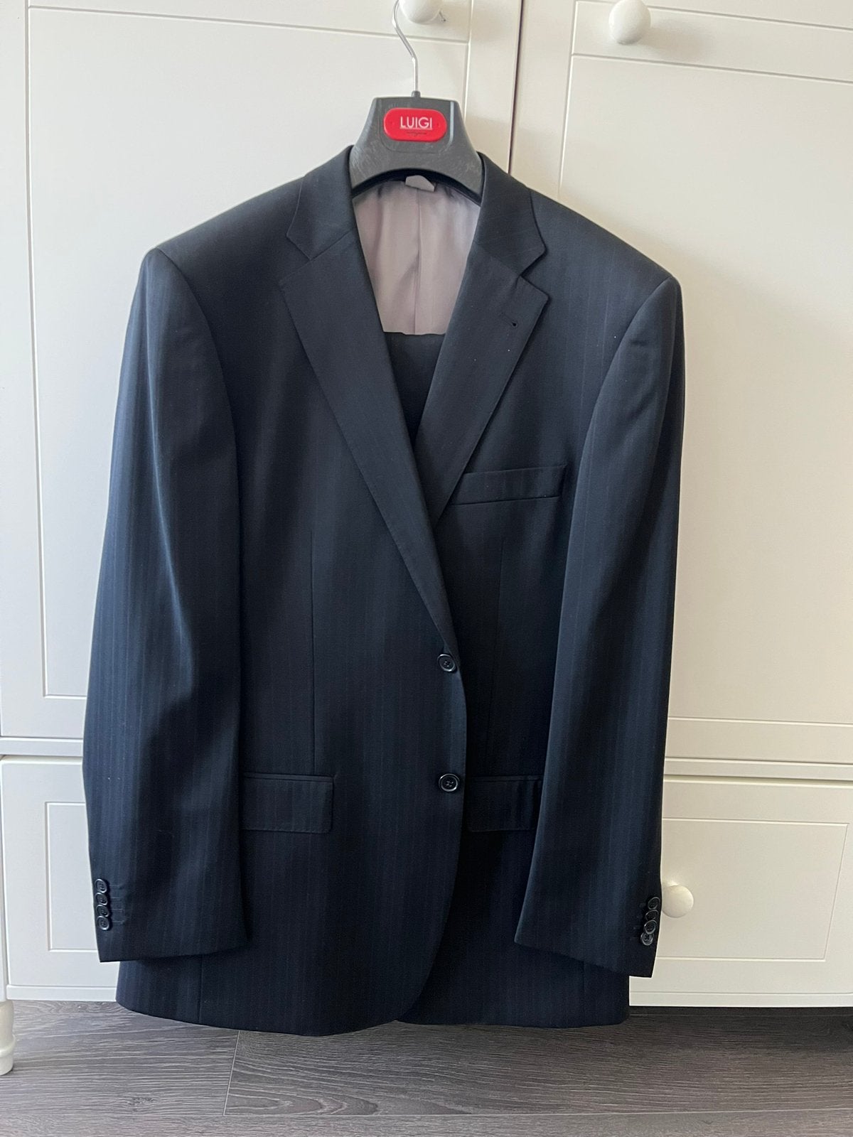 Heren 2-delig pak / kostuum zwart slim fit van Luigi mt 52, Ophalen of Verzenden, Zo goed als nieuw, Maat 52/54 (L), Zwart