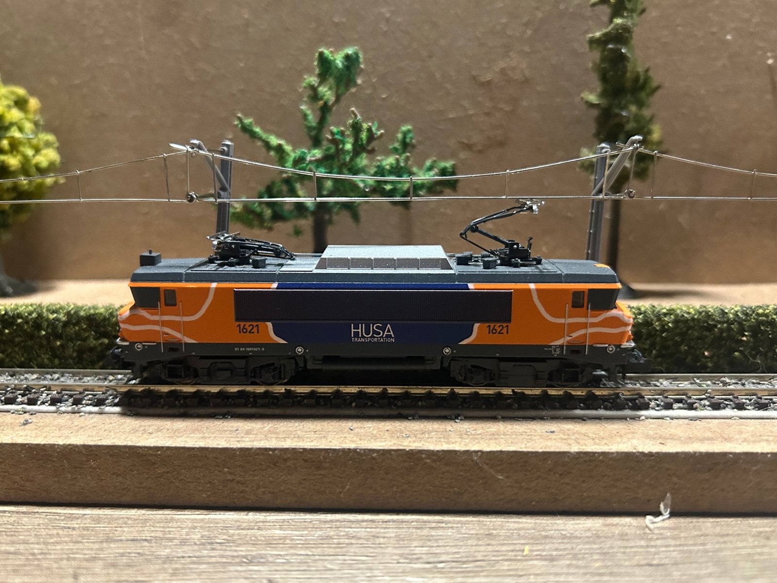 Trix Minitrix 16001 HUSA 1621 Elektrische Locomotief DCC, Hobby en Vrije tijd, Modeltreinen | N-Spoor, Trix, Ophalen of Verzenden